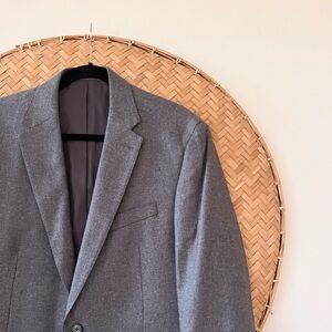 MEN’s JOSEPH ABBOUD CLASSIC YET STYLISH GRAY 100%SILK SUIT/SPORTS‎ JACKET